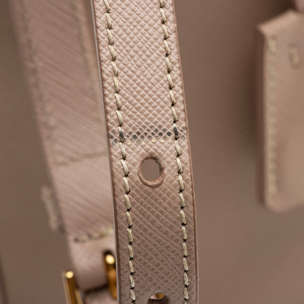 Prada Saffiano Lux Galleria Medium Tote (SHF-22679)