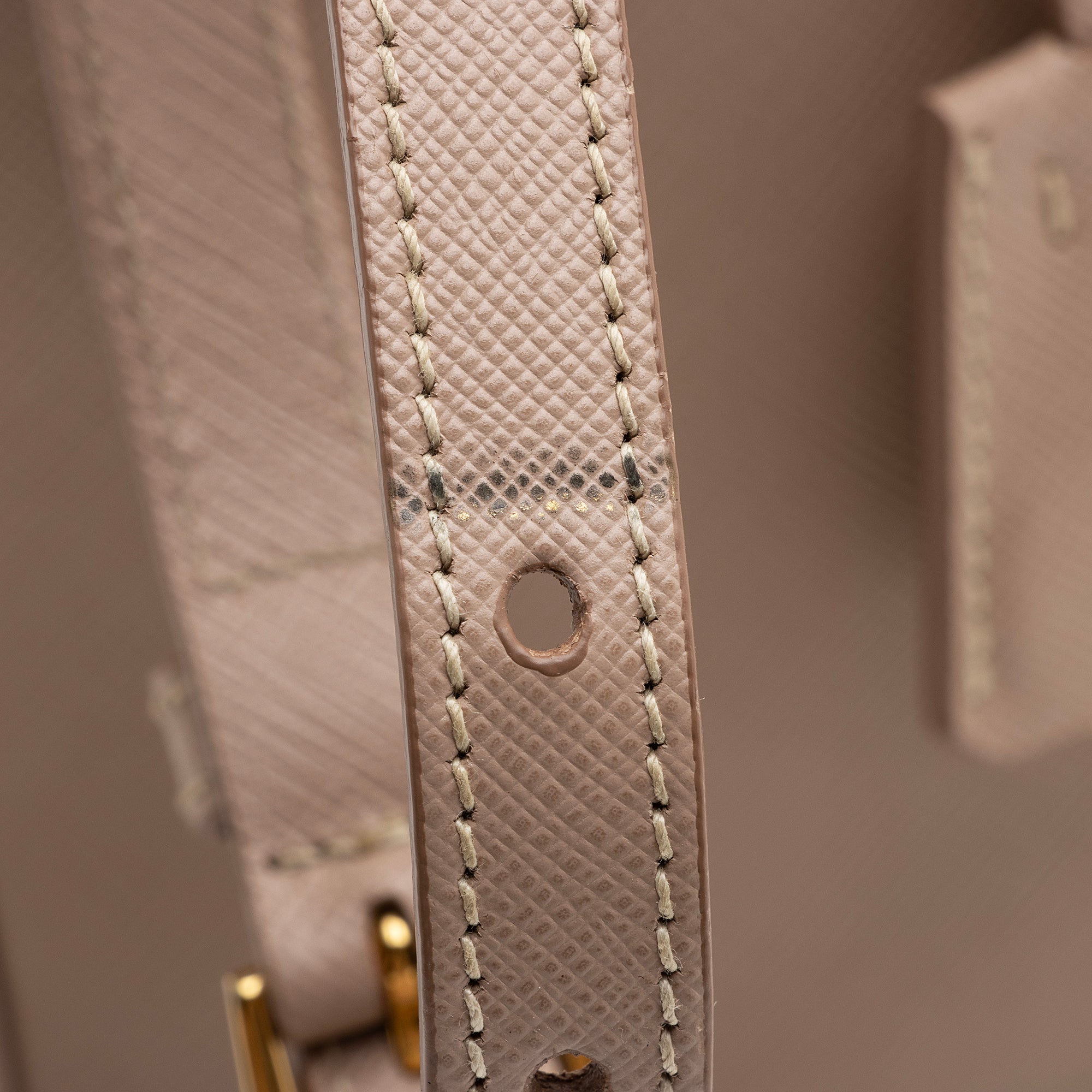Prada Saffiano Lux Galleria Medium Tote (SHF-22679)