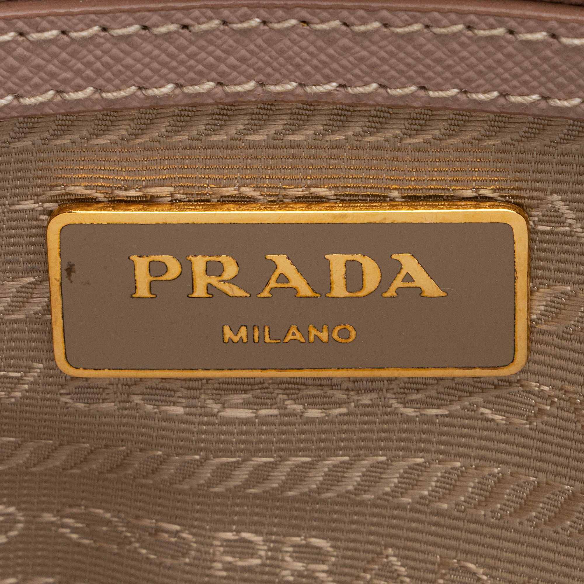 Prada Saffiano Lux Galleria Medium Tote (SHF-22679)