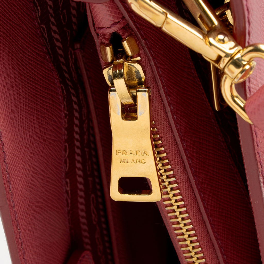 Prada Saffiano Lux Galleria Medium Tote (SHF-icUwi0)