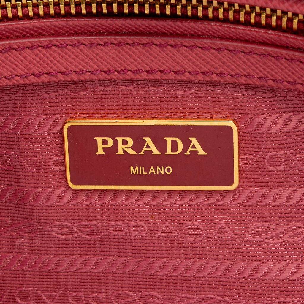 Prada Saffiano Lux Galleria Medium Tote (SHF-icUwi0)