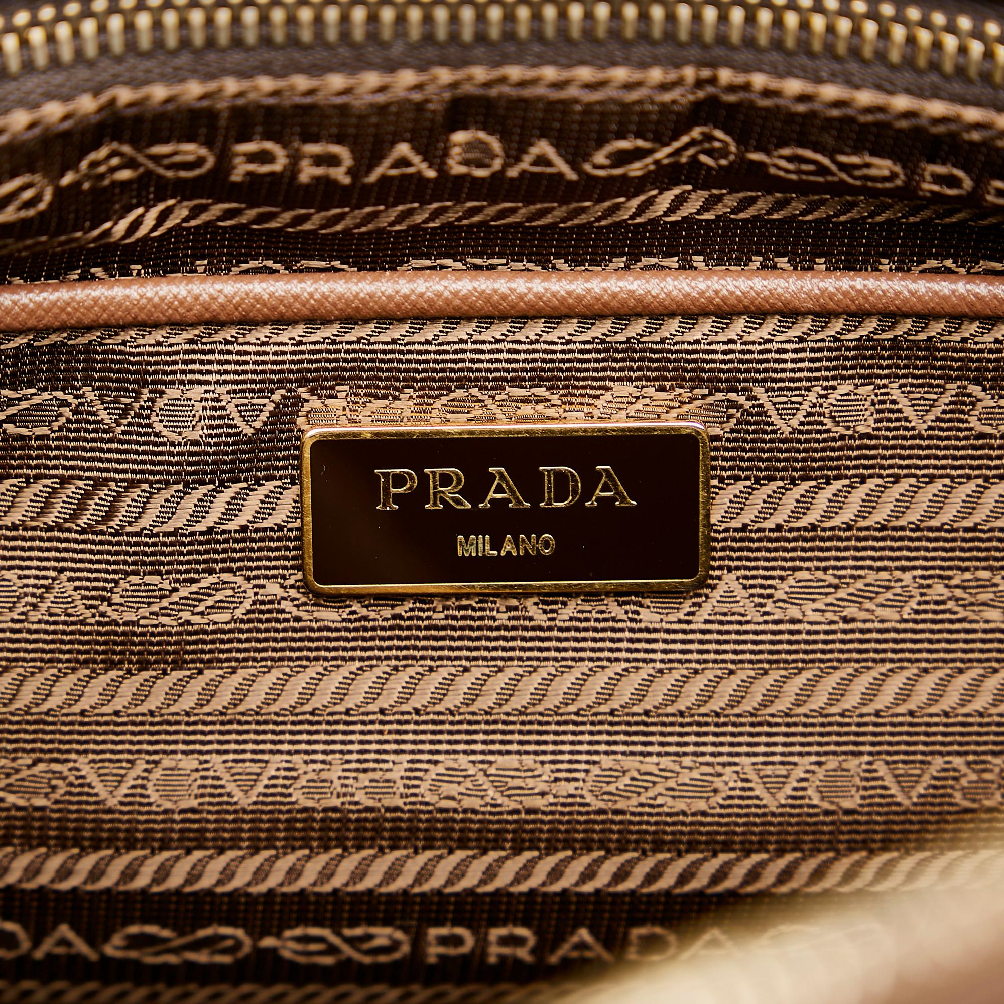 Prada Saffiano-Trimmed Tessuto Tote (SHG-37099)