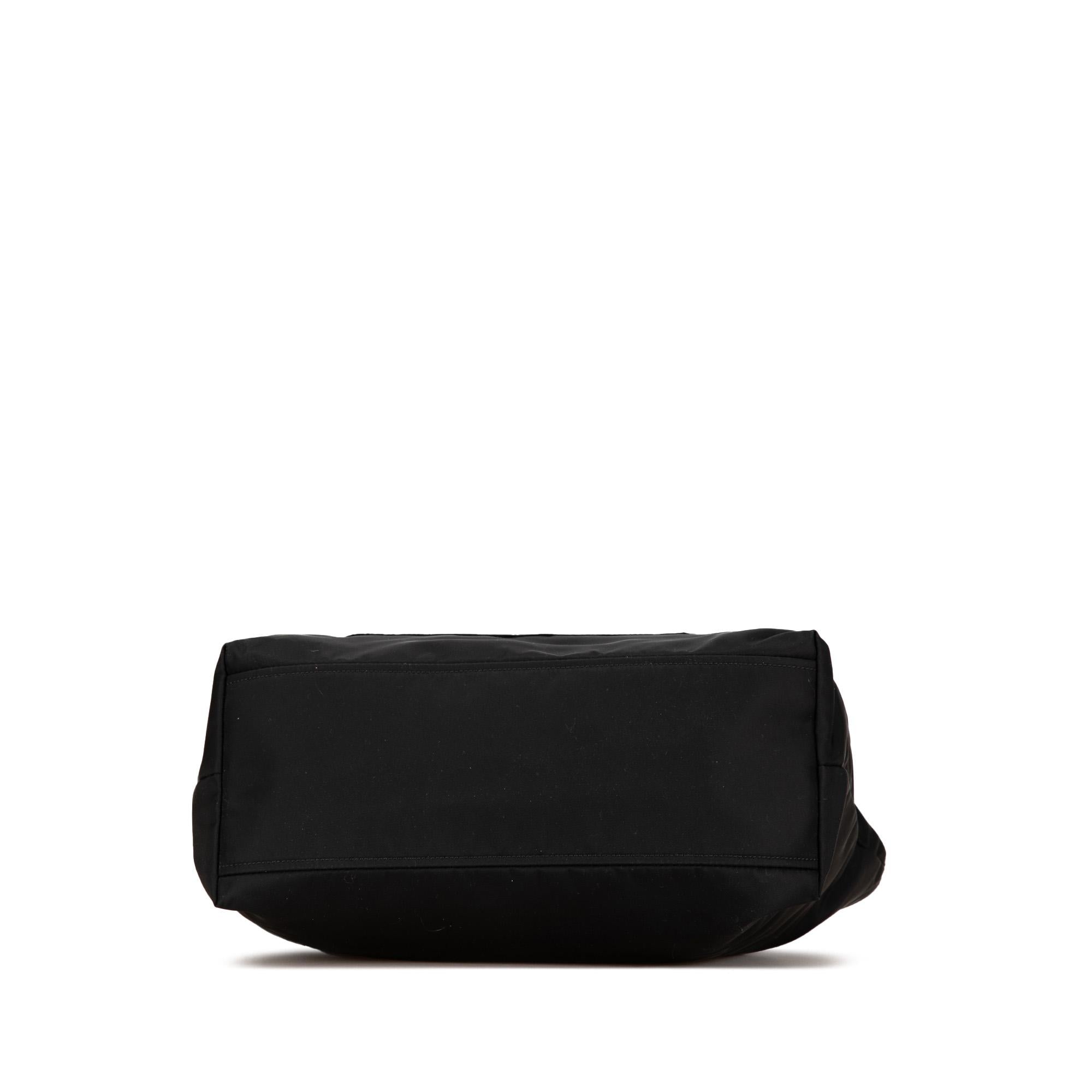 Prada Saffiano Trimmed Tessuto Tote (SHG-t6TQAg)