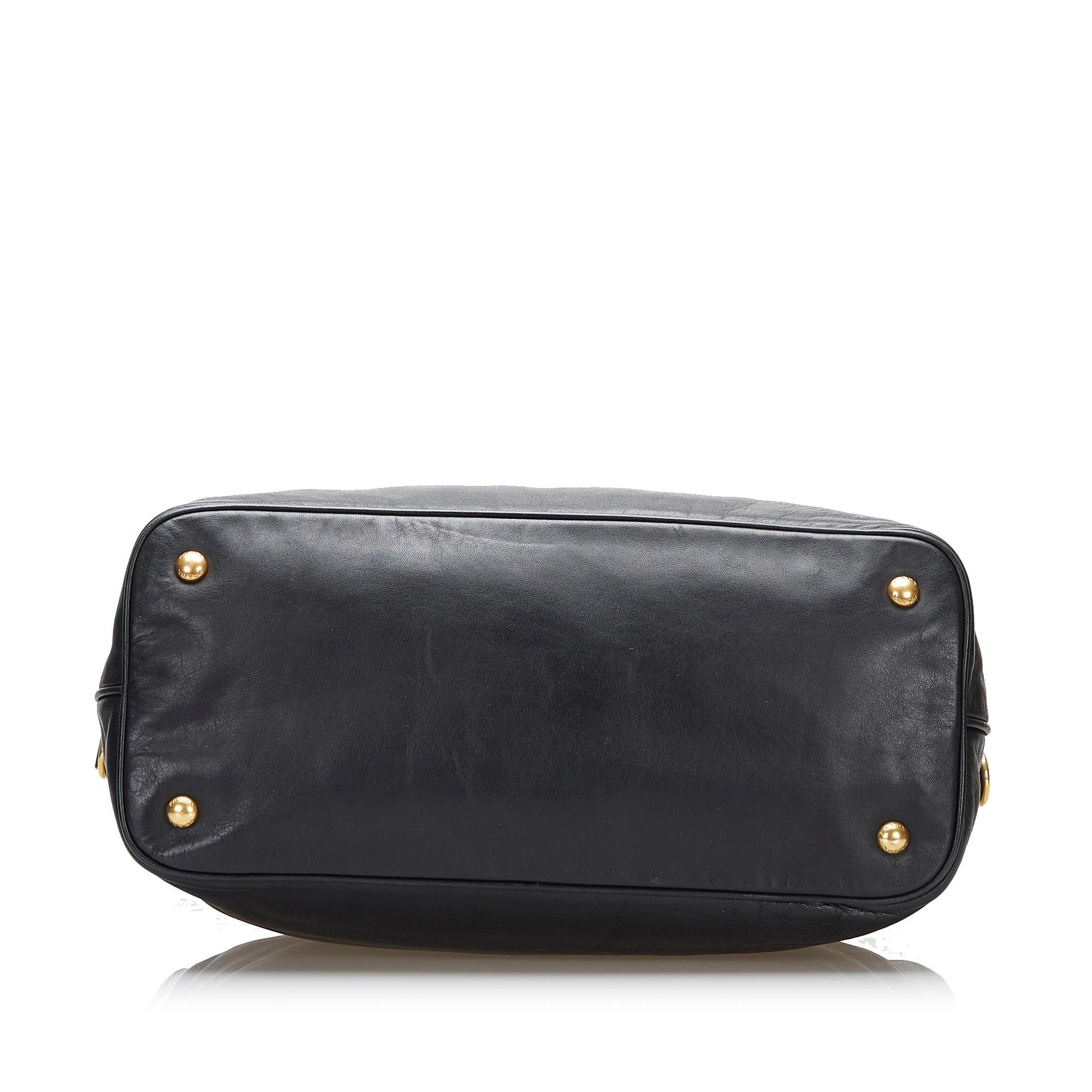 Prada Soft Calf Shopping Tote (SHG-36488)
