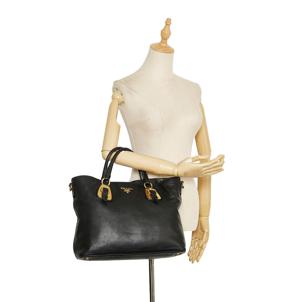 Prada Soft Calf Shopping Tote (SHG-36488)