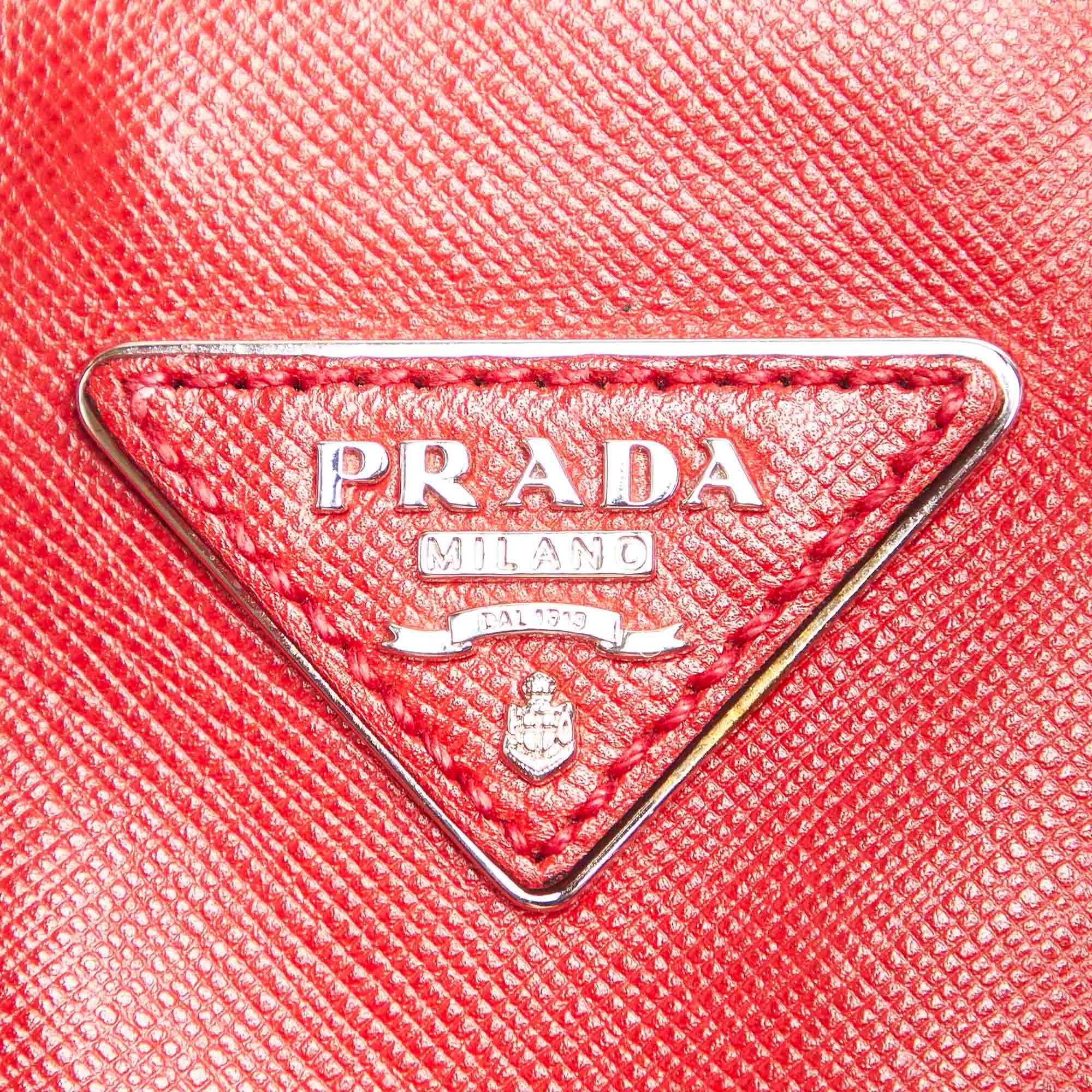 Prada Soft Saffiano Leather Tote Bag (SHG-31701)