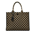 Prada Symbole Triangolo Tote (SHG-eoCrkY)