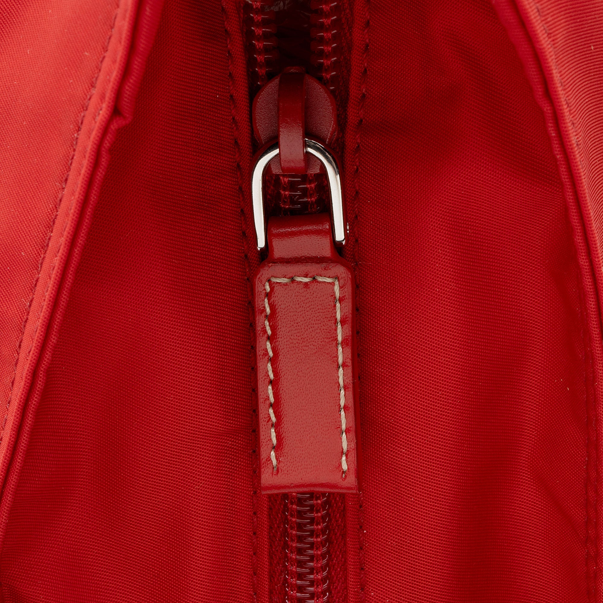 Prada Tessuto Convertible Tote (SHF-V6KZ1Z)