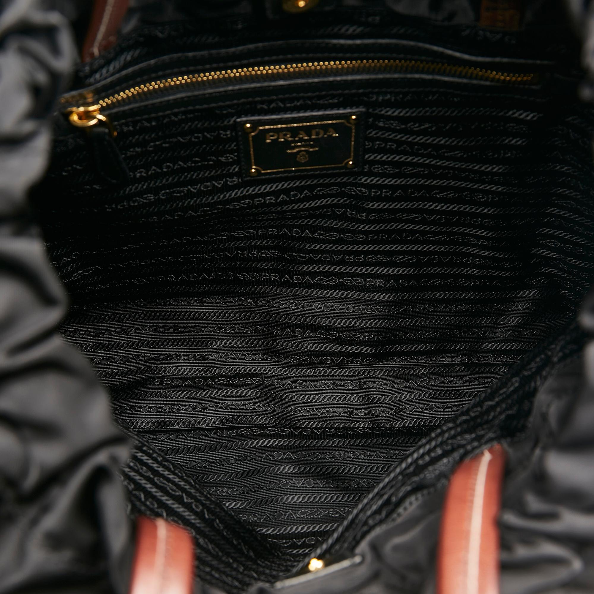 Prada Tessuto Drawstring Tote (SHG-doD2Ev)