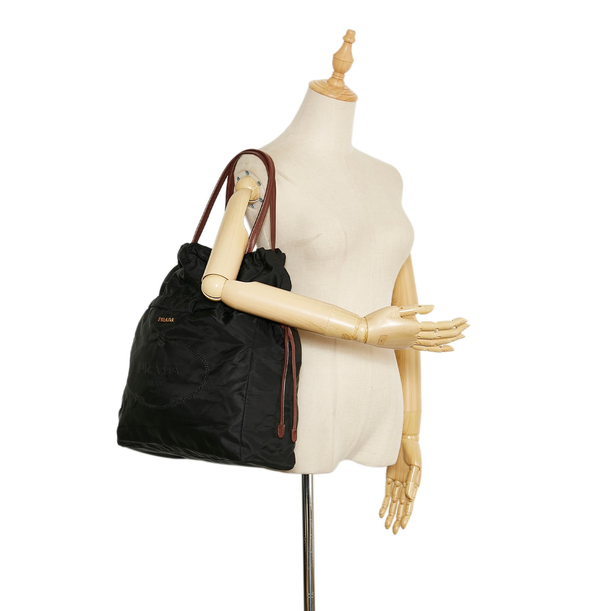 Prada Tessuto Drawstring Tote (SHG-doD2Ev)