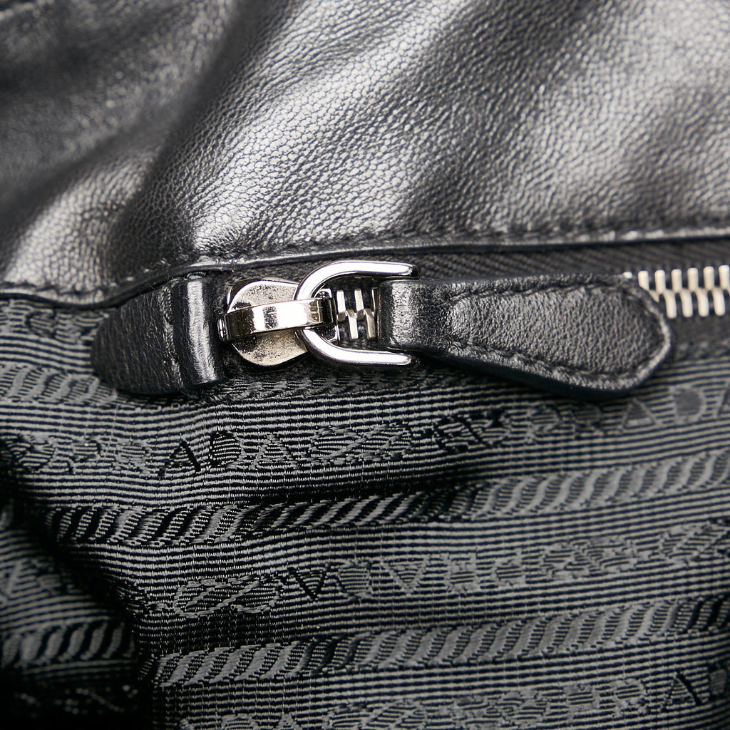 Prada Tessuto Gaufre Tote Bag (SHG-29007)