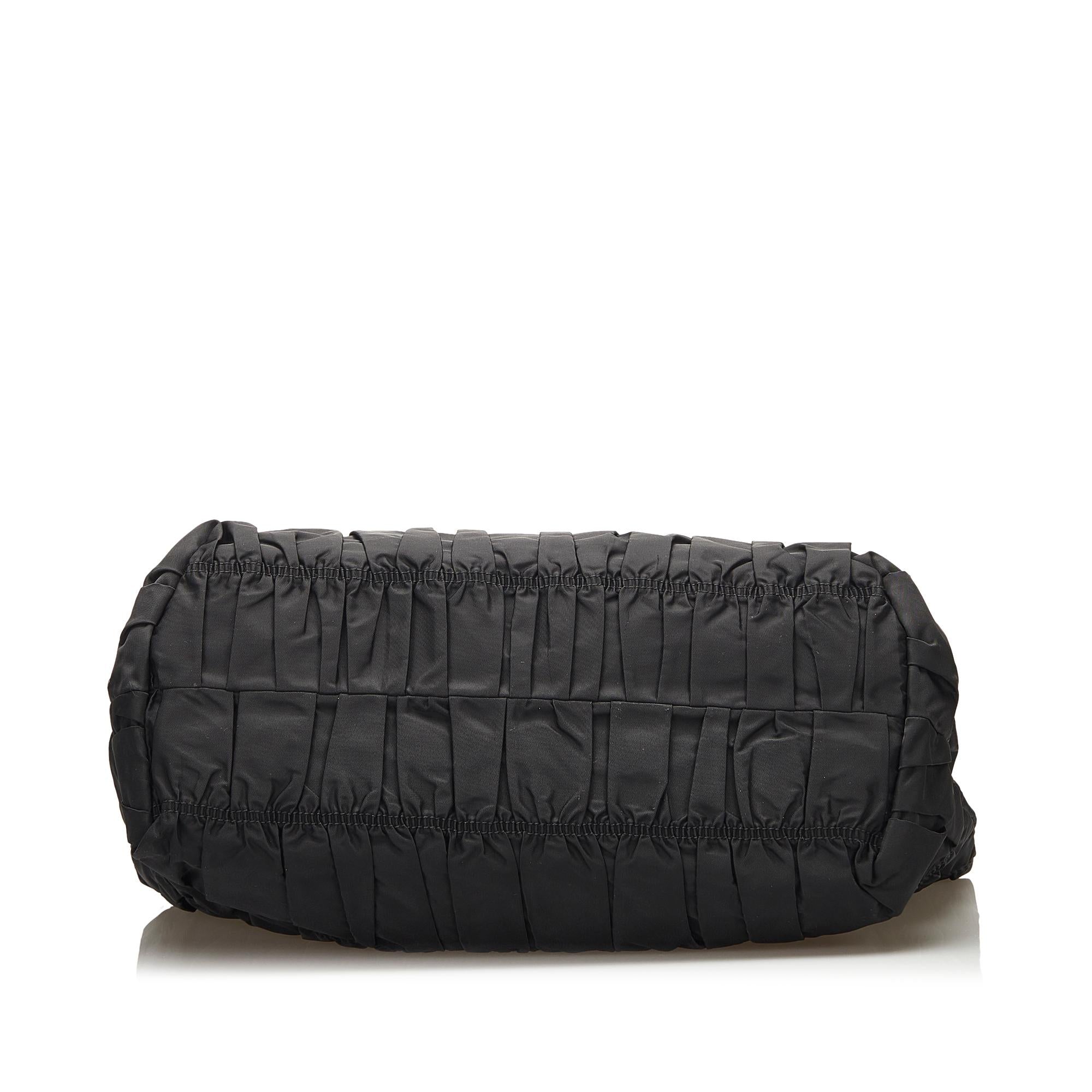 Prada Tessuto Gaufre Tote Bag (SHG-35118)