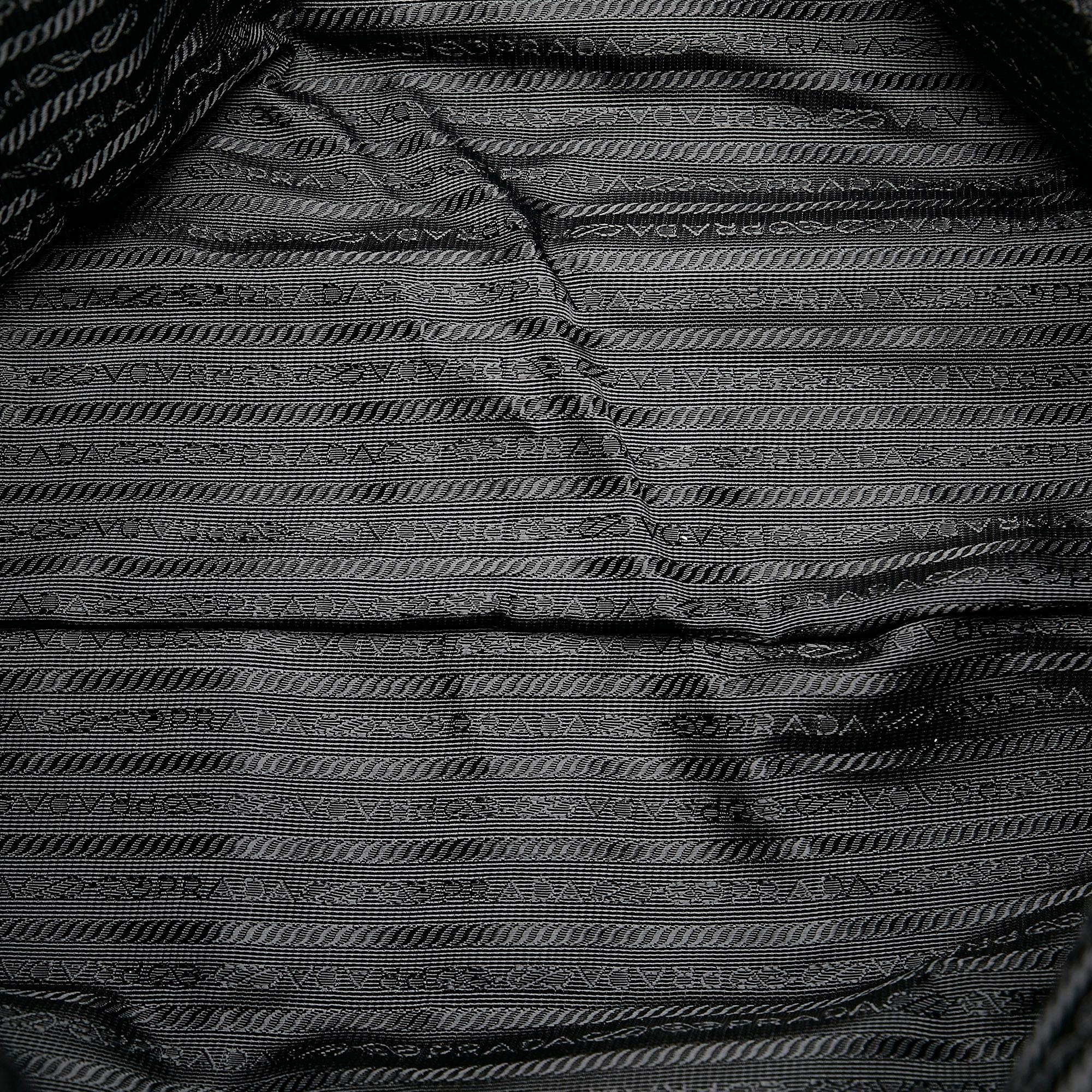 Prada Tessuto Gaufre Tote Bag (SHG-35118)