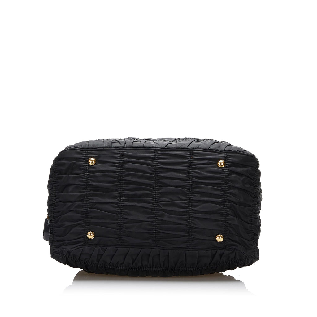 Prada Tessuto Gaufre Tote Bag (SHG-0szrJS)