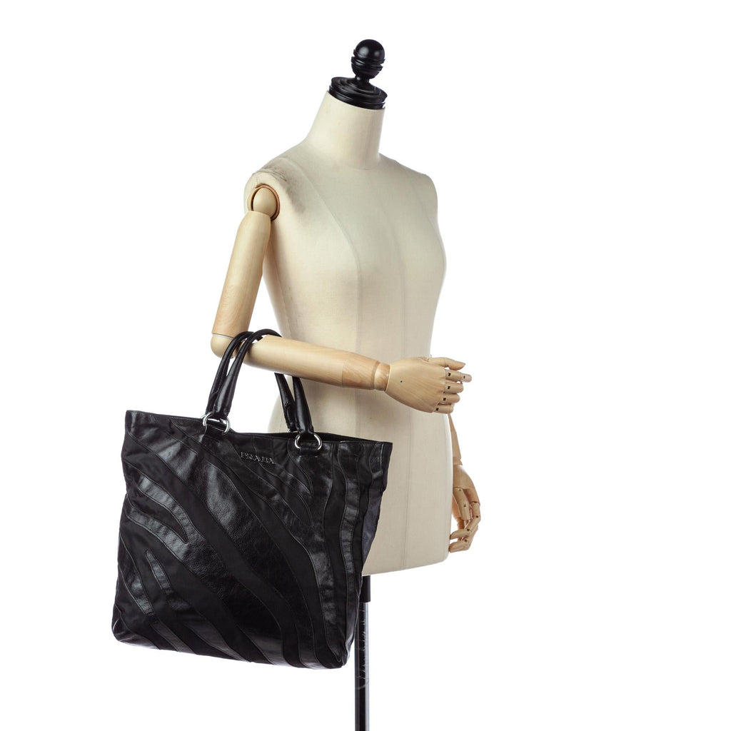 Prada Tessuto Nappa Waves Tote Bag (SHG-31512)