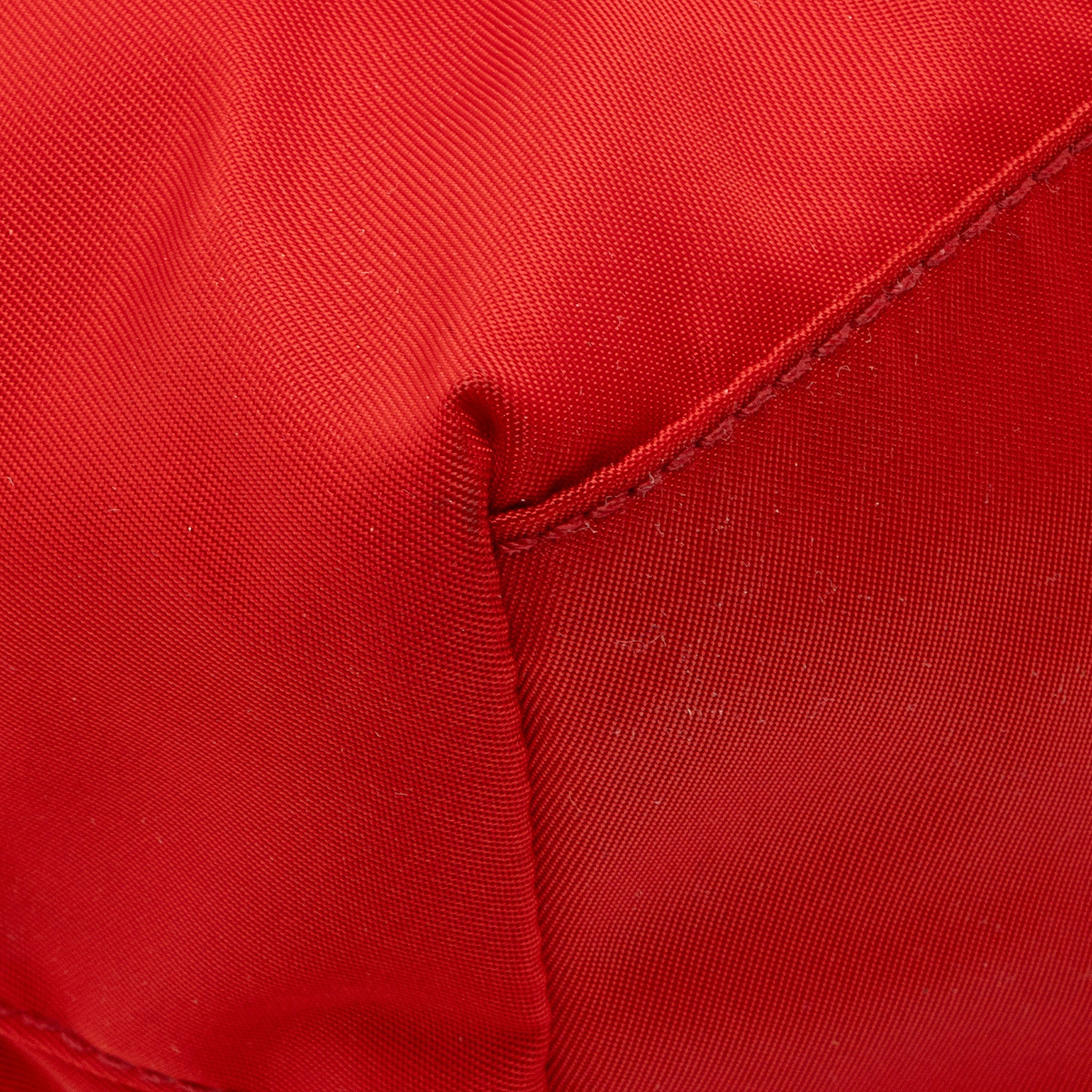 Prada Tessuto Pocket Drawstring Shopper Tote (SHF-hl0aPL)