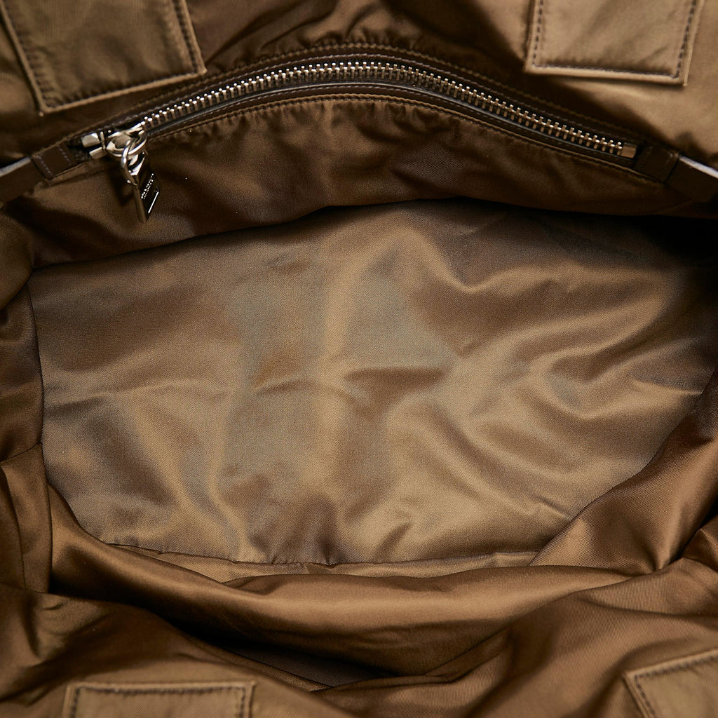 Prada Tessuto Reversible Tote (SHG-bV6hkH)