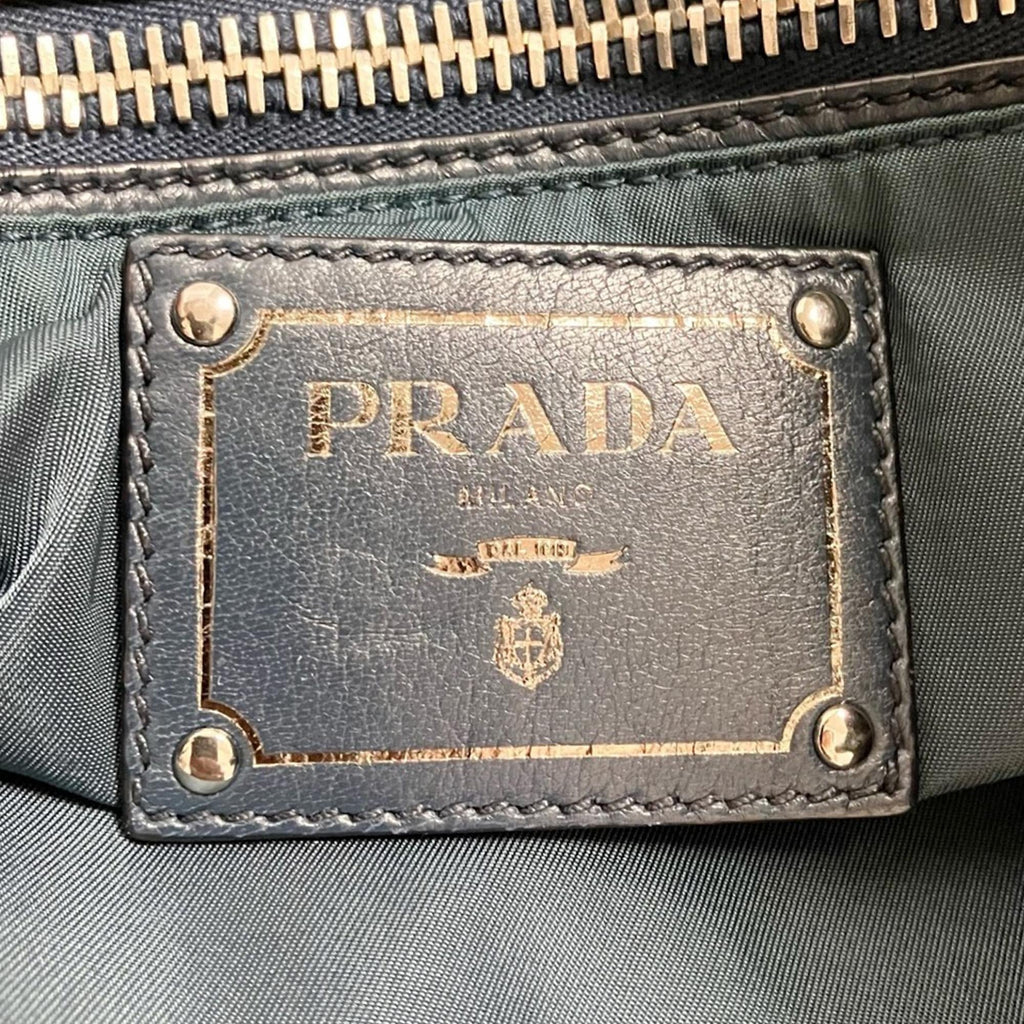 Prada Tessuto Reversible Tote (SHG-bzT7ei)