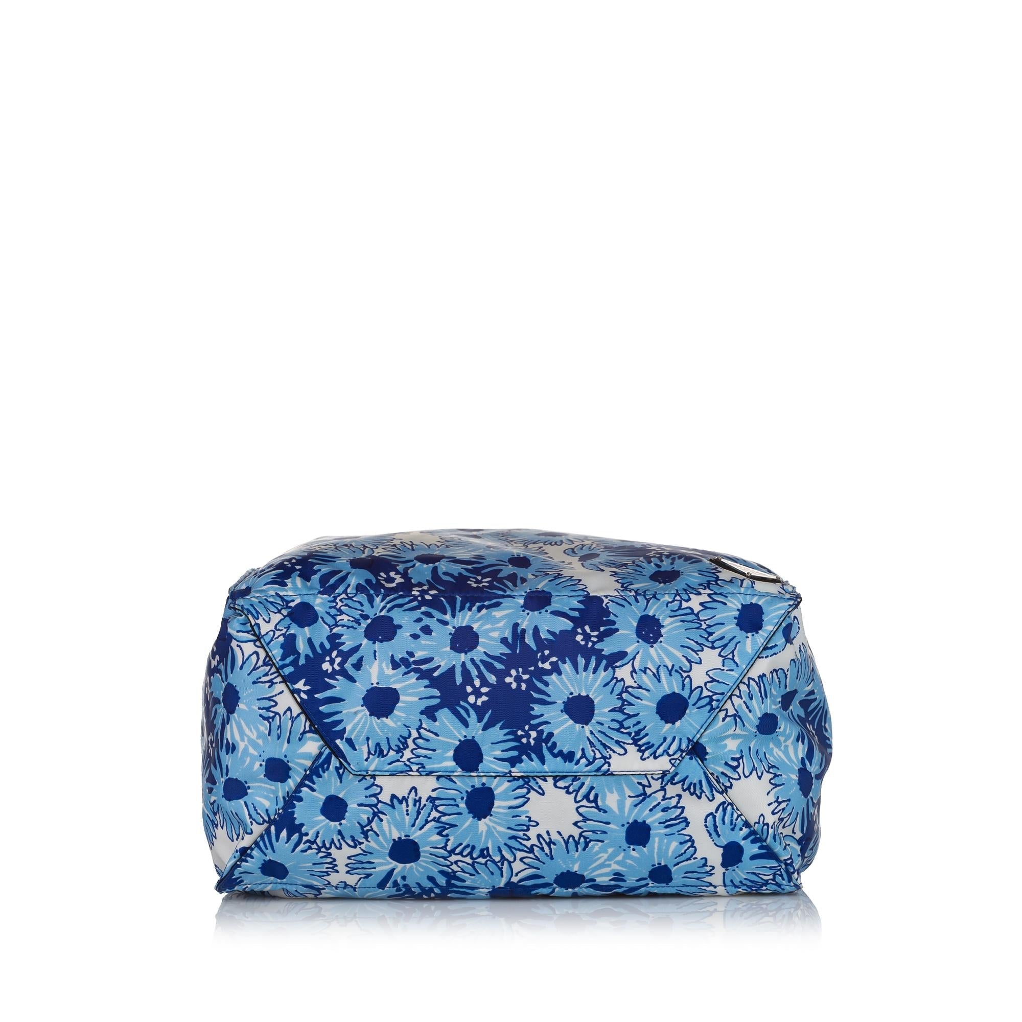 Prada Tessuto Stampato Tote Bag (SHG-33828)