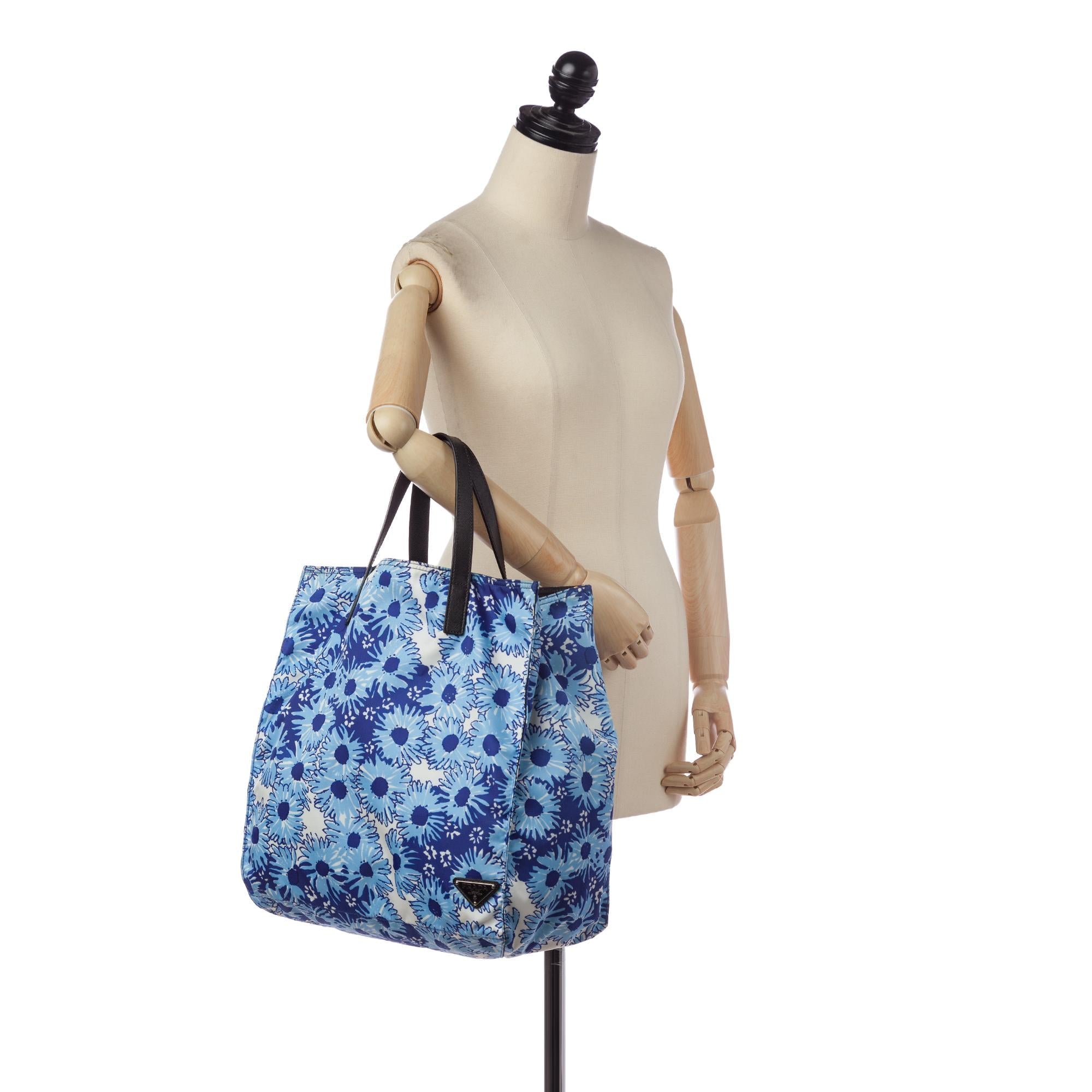 Prada Tessuto Stampato Tote Bag (SHG-33828)