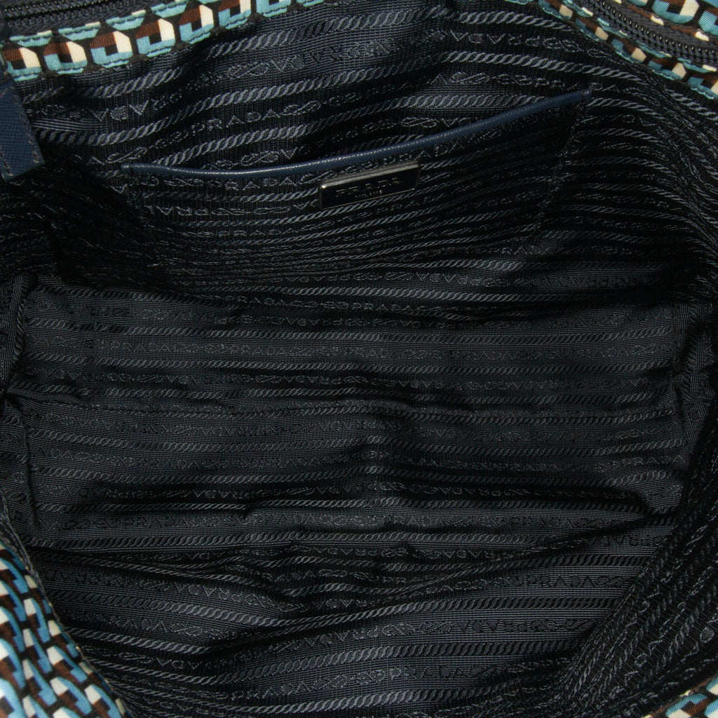 Prada Tessuto Stampato Tote (SHG-CaJDZn)
