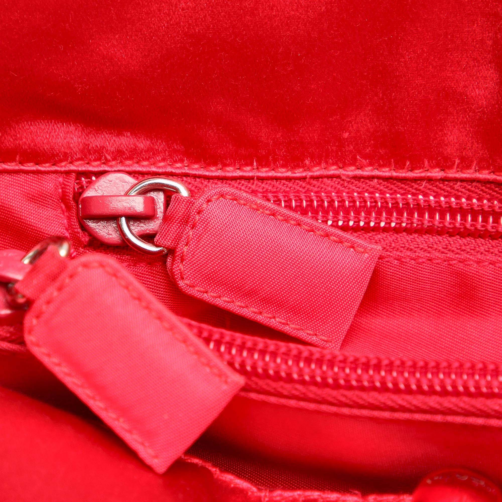 Prada Tessuto Tote Bag (SHG-15285)