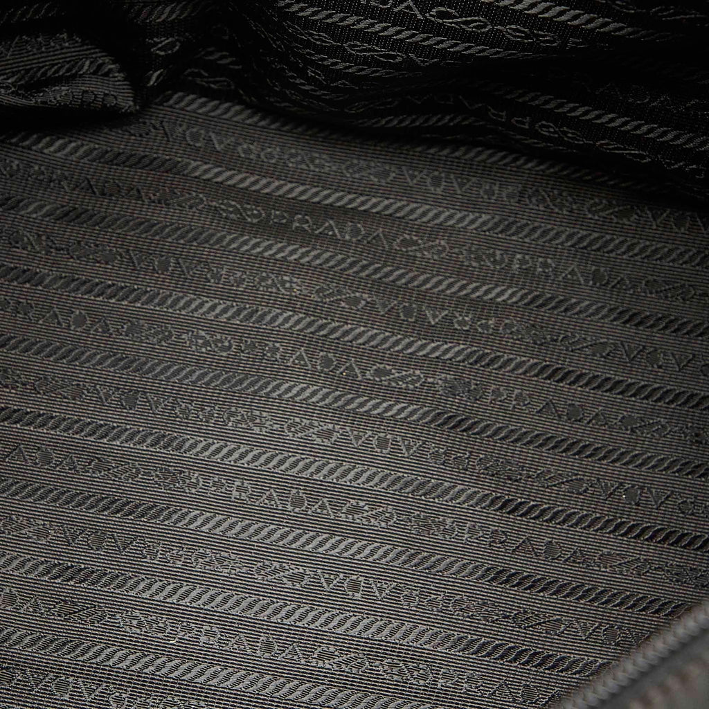 Prada Tessuto Tote Bag (SHG-19517)