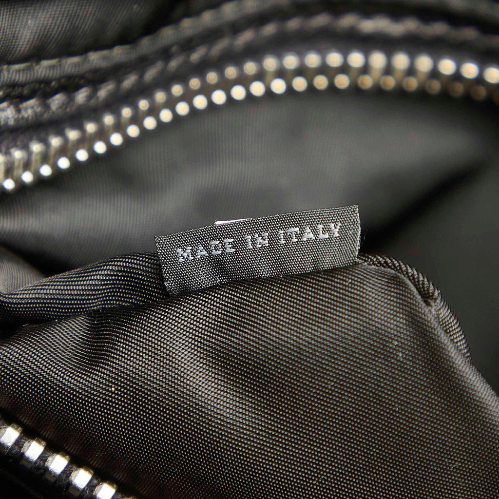 Prada Tessuto Tote Bag (SHG-31523)