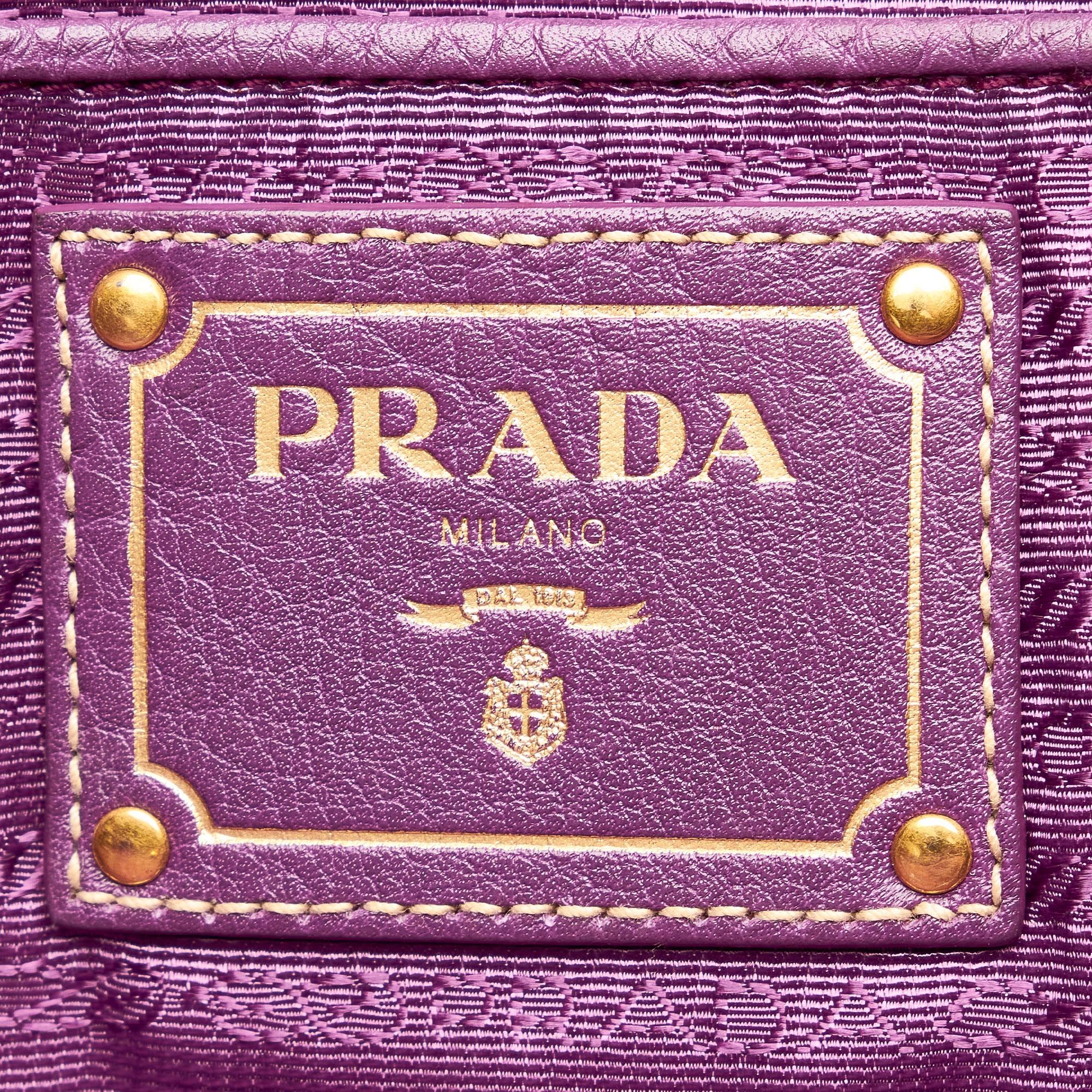 Prada Tessuto Tote Bag (SHG-25542)