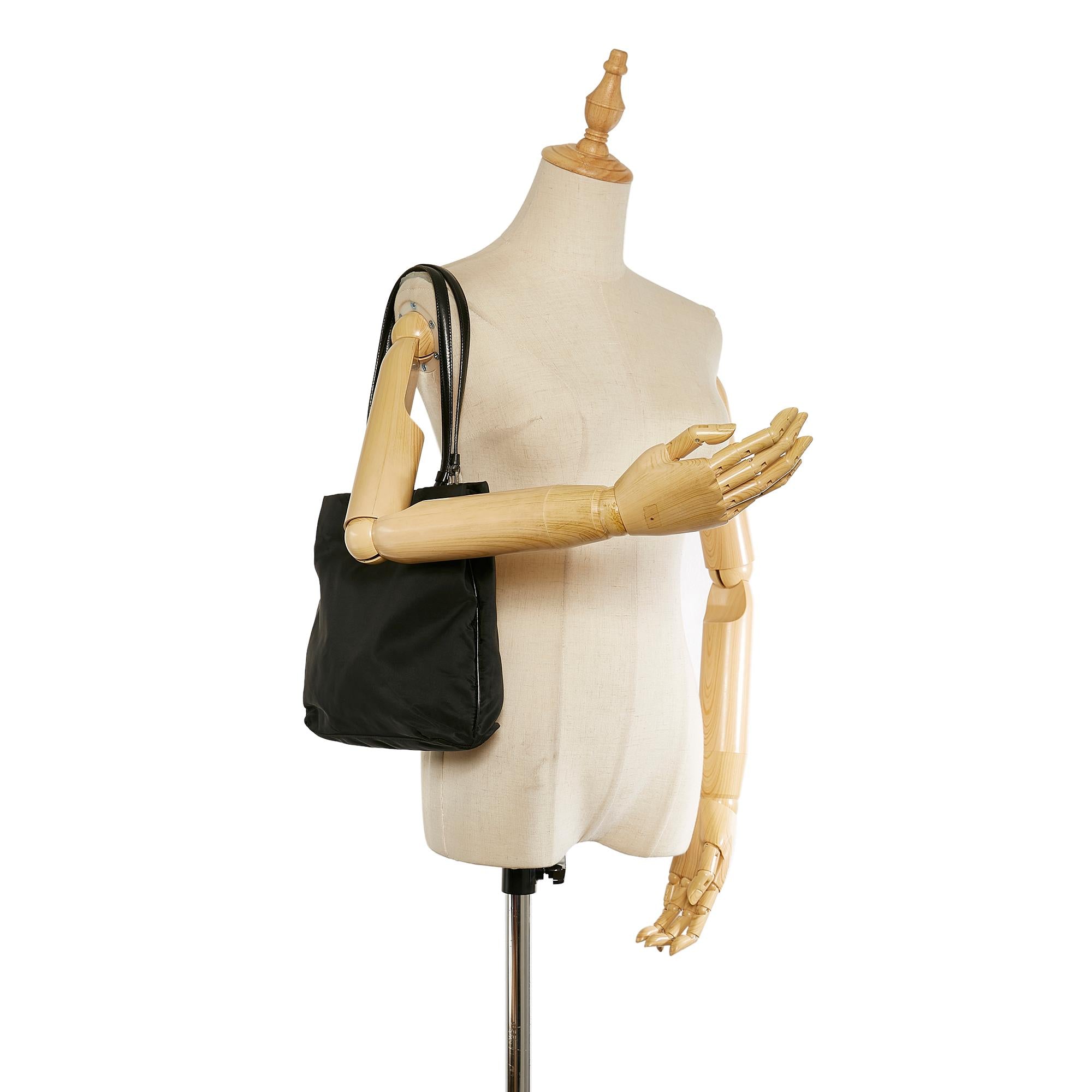 Prada Tessuto Tote Bag (SHG-31564)
