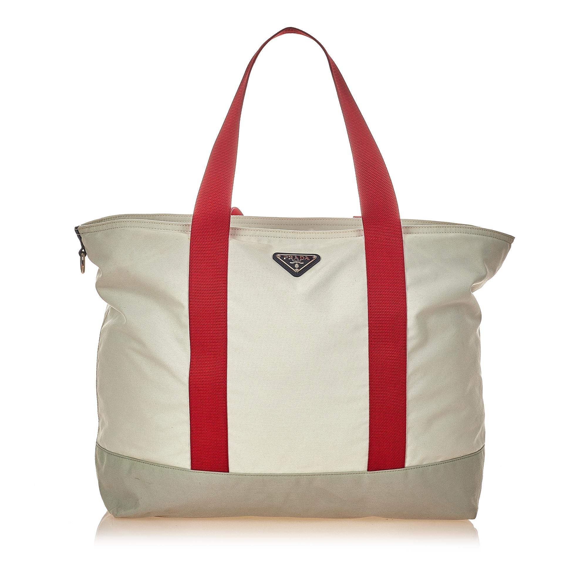 Prada Tessuto Tote Bag (SHG-26019)
