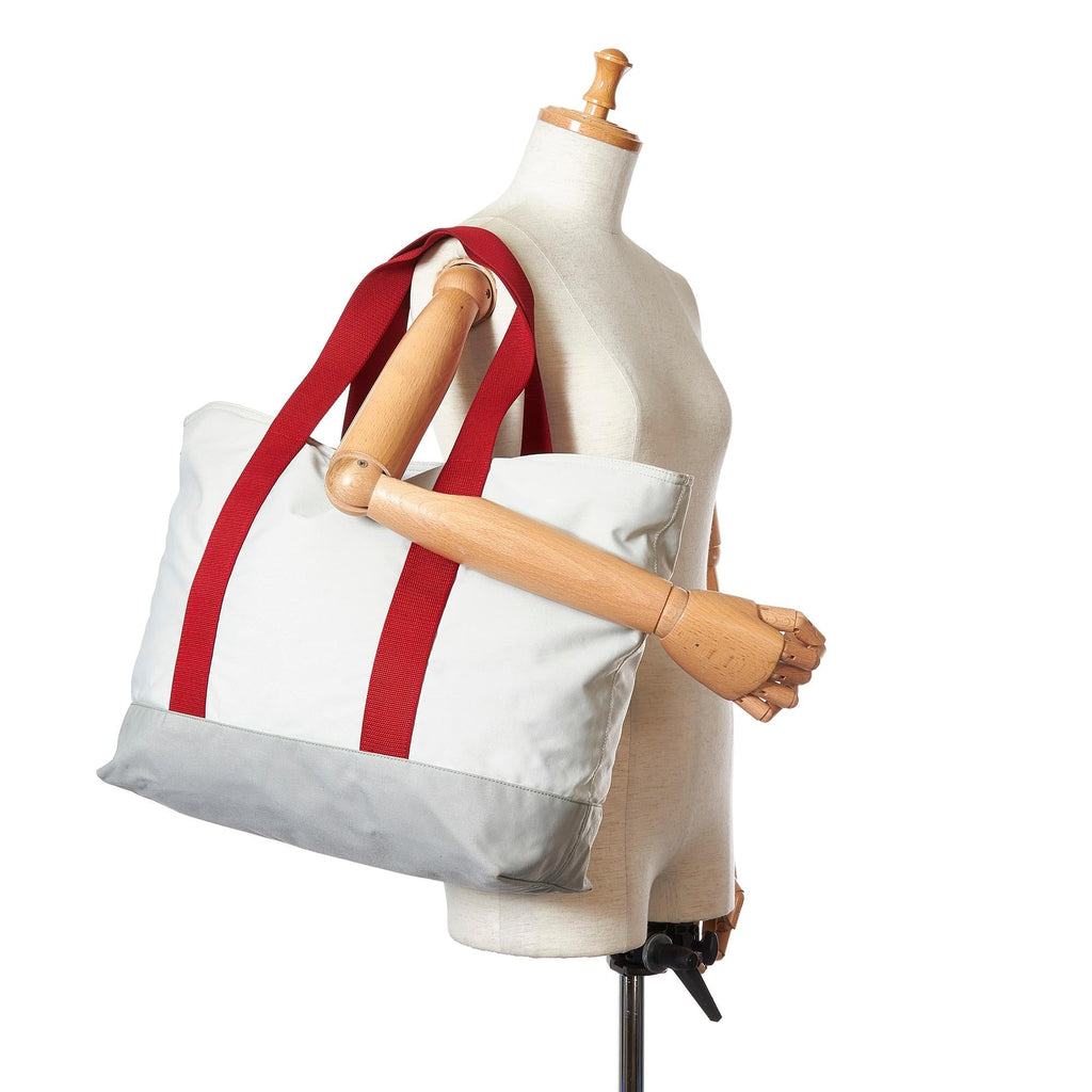 Prada Tessuto Tote Bag (SHG-26019)