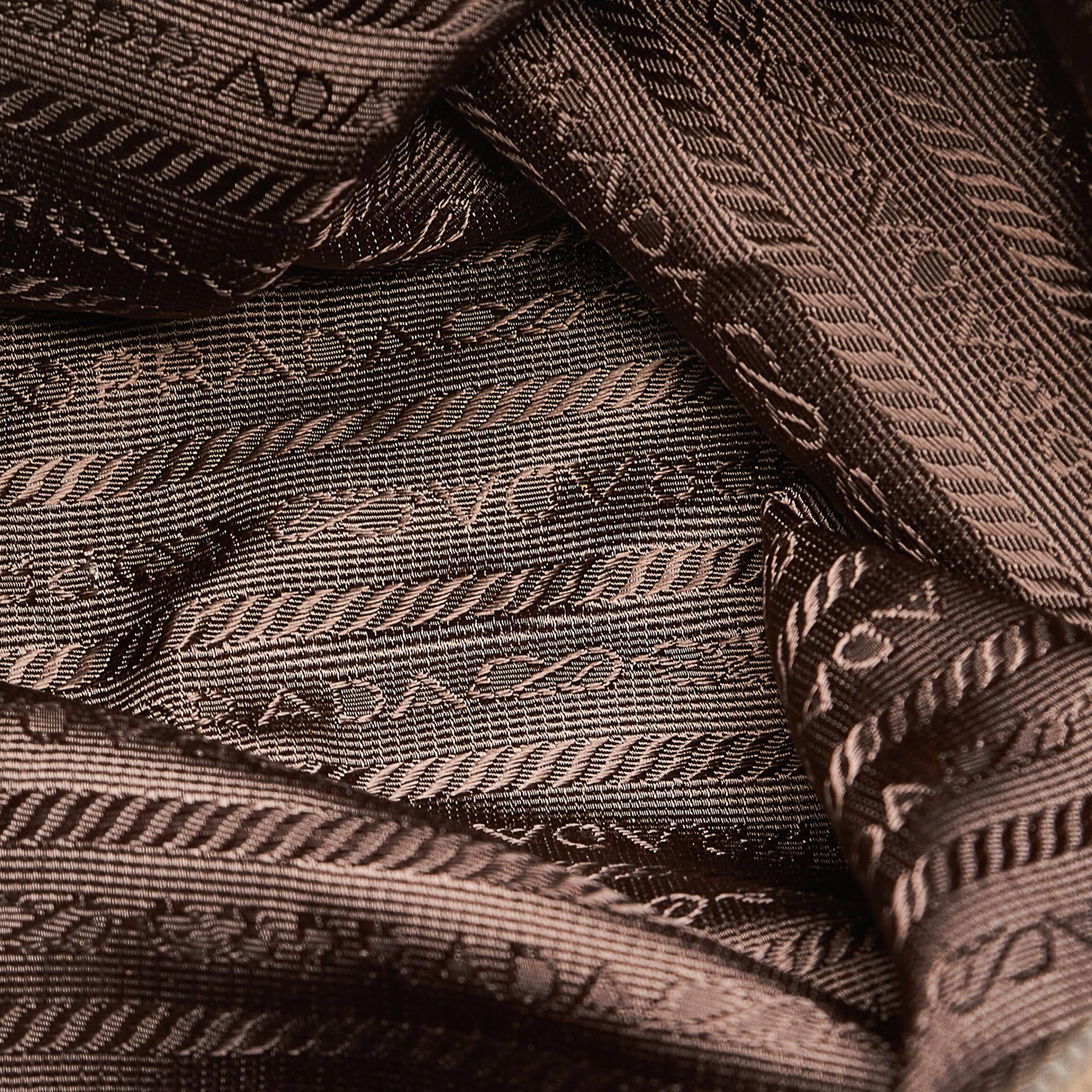 Prada Tessuto Tote Bag (SHG-26746)