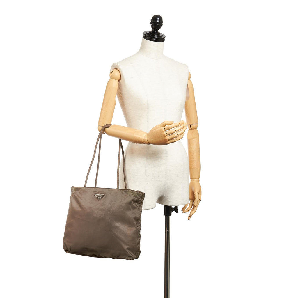 Prada Tessuto Tote Bag (SHG-26746)