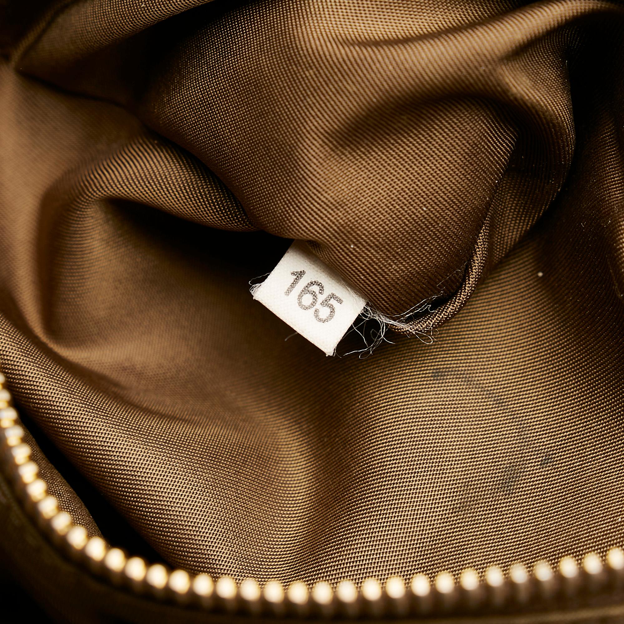 Prada Tessuto Tote Bag (SHG-27624)