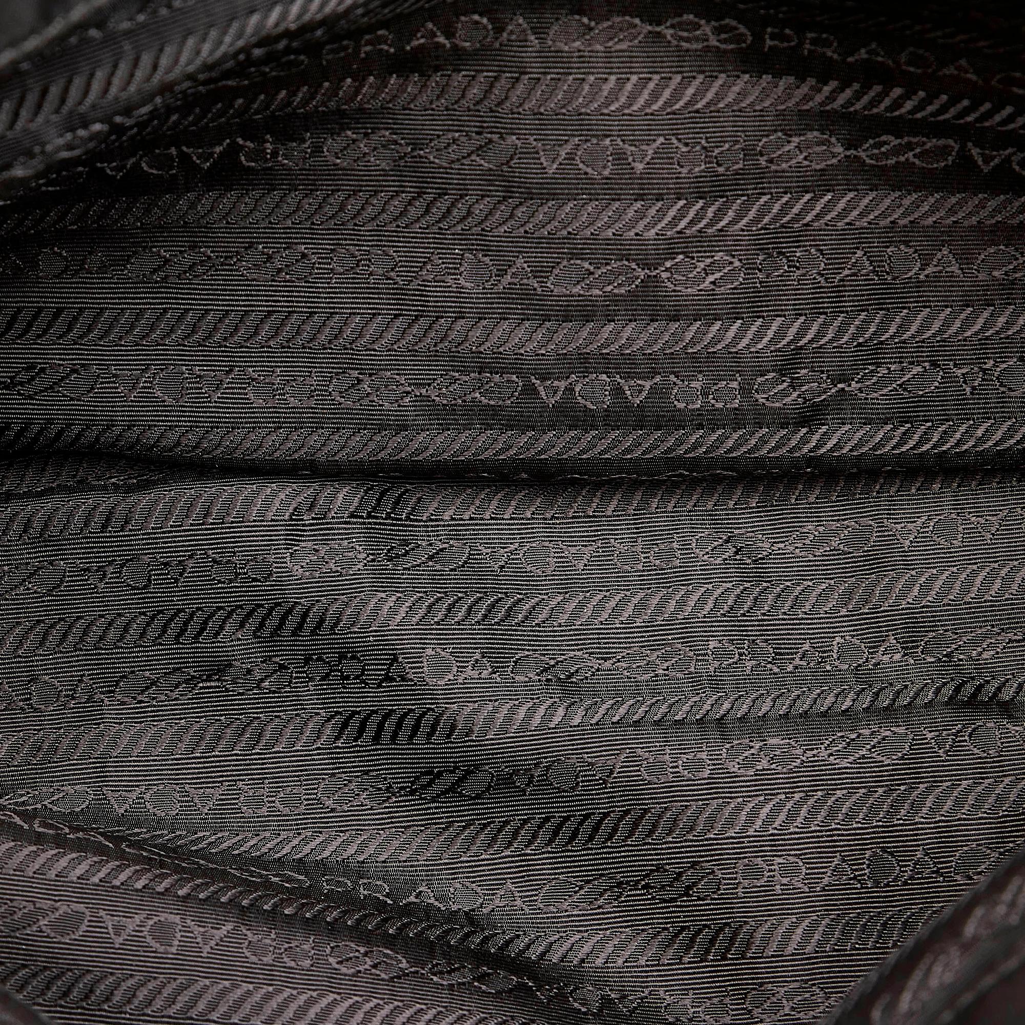 Prada Tessuto Tote Bag (SHG-27737)