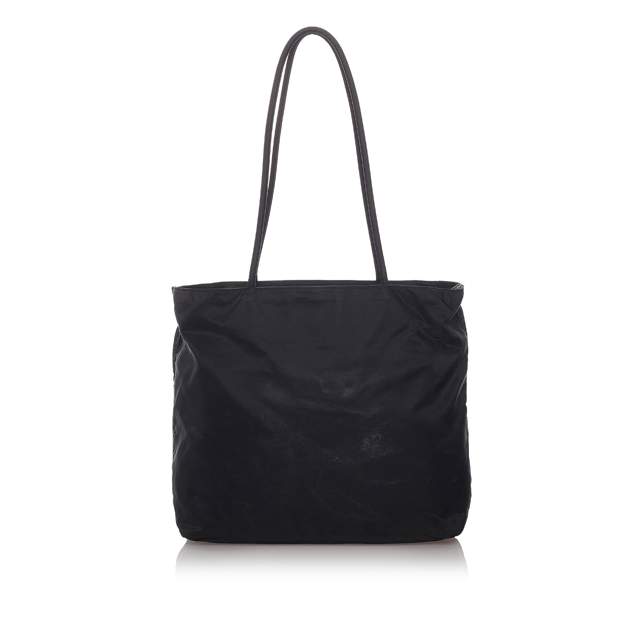 Prada Tessuto Tote Bag (SHG-28618)