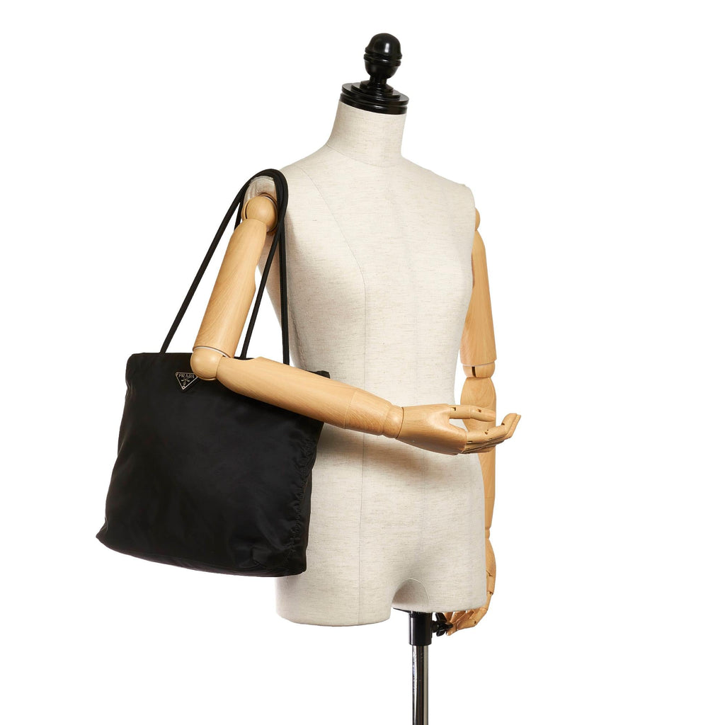 Prada Tessuto Tote Bag (SHG-28618)