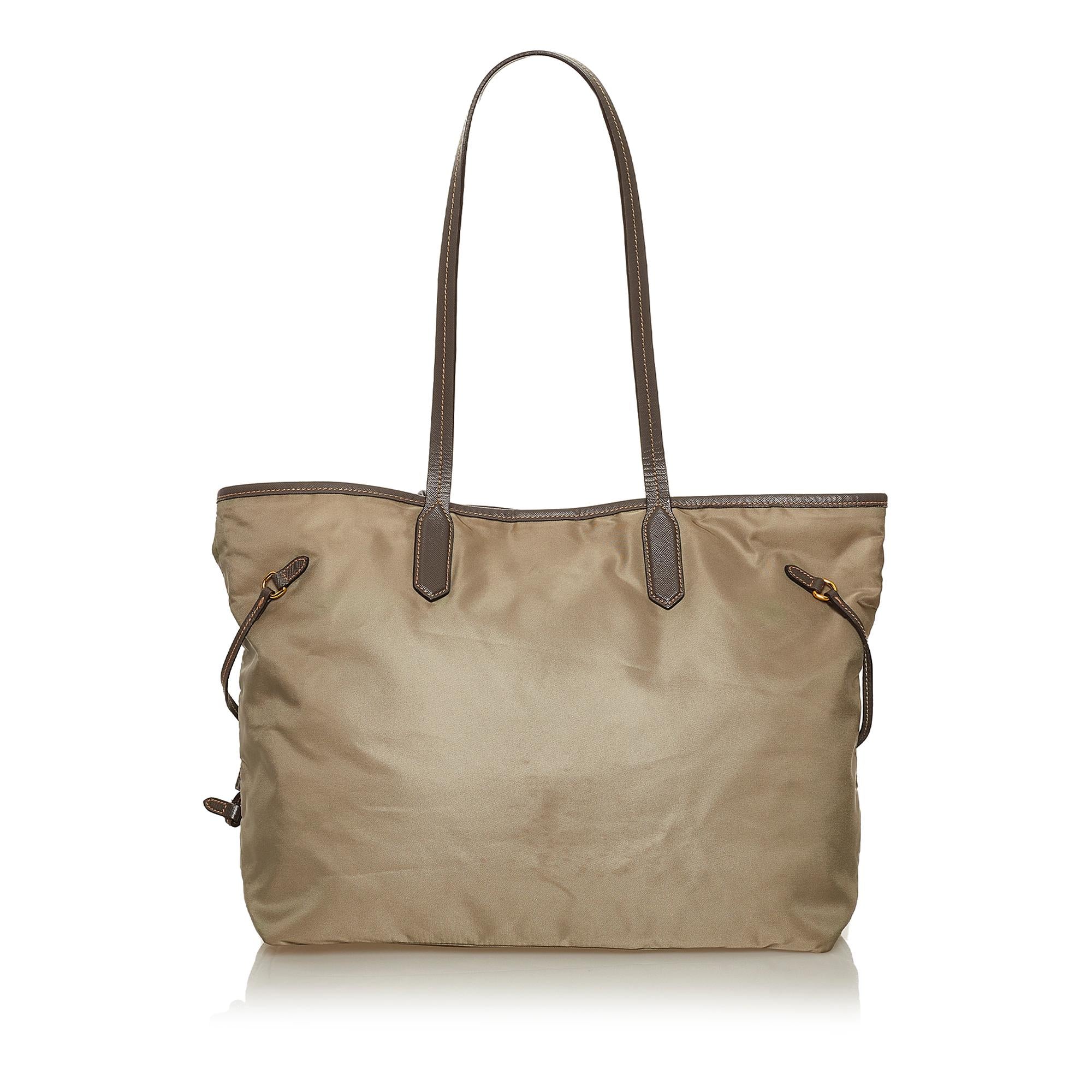 Prada Tessuto Tote Bag (SHG-28991)