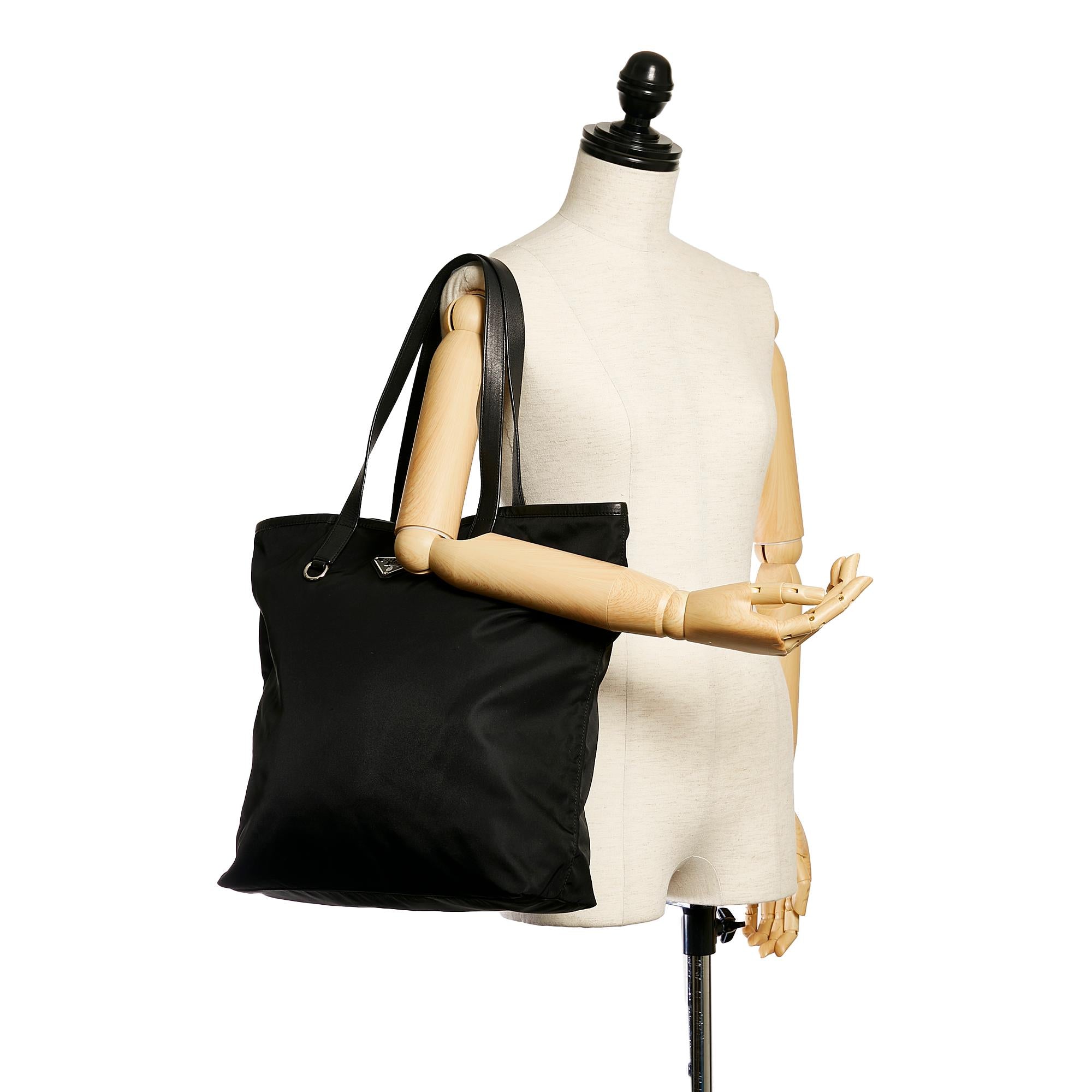 Prada Tessuto Tote Bag (SHG-28998)
