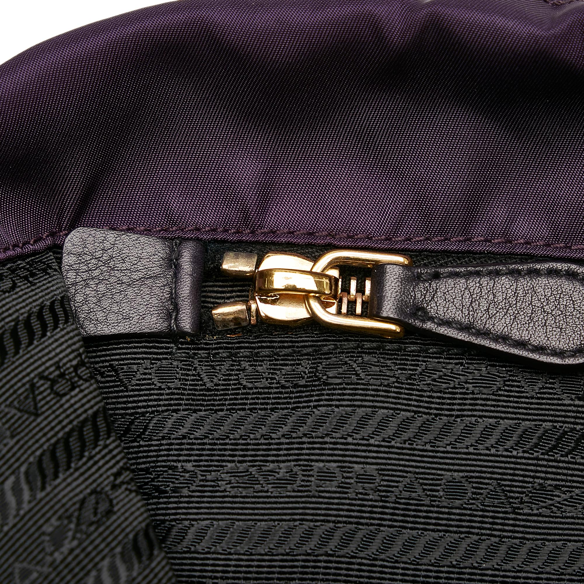 Prada Tessuto Tote Bag (SHG-29136)