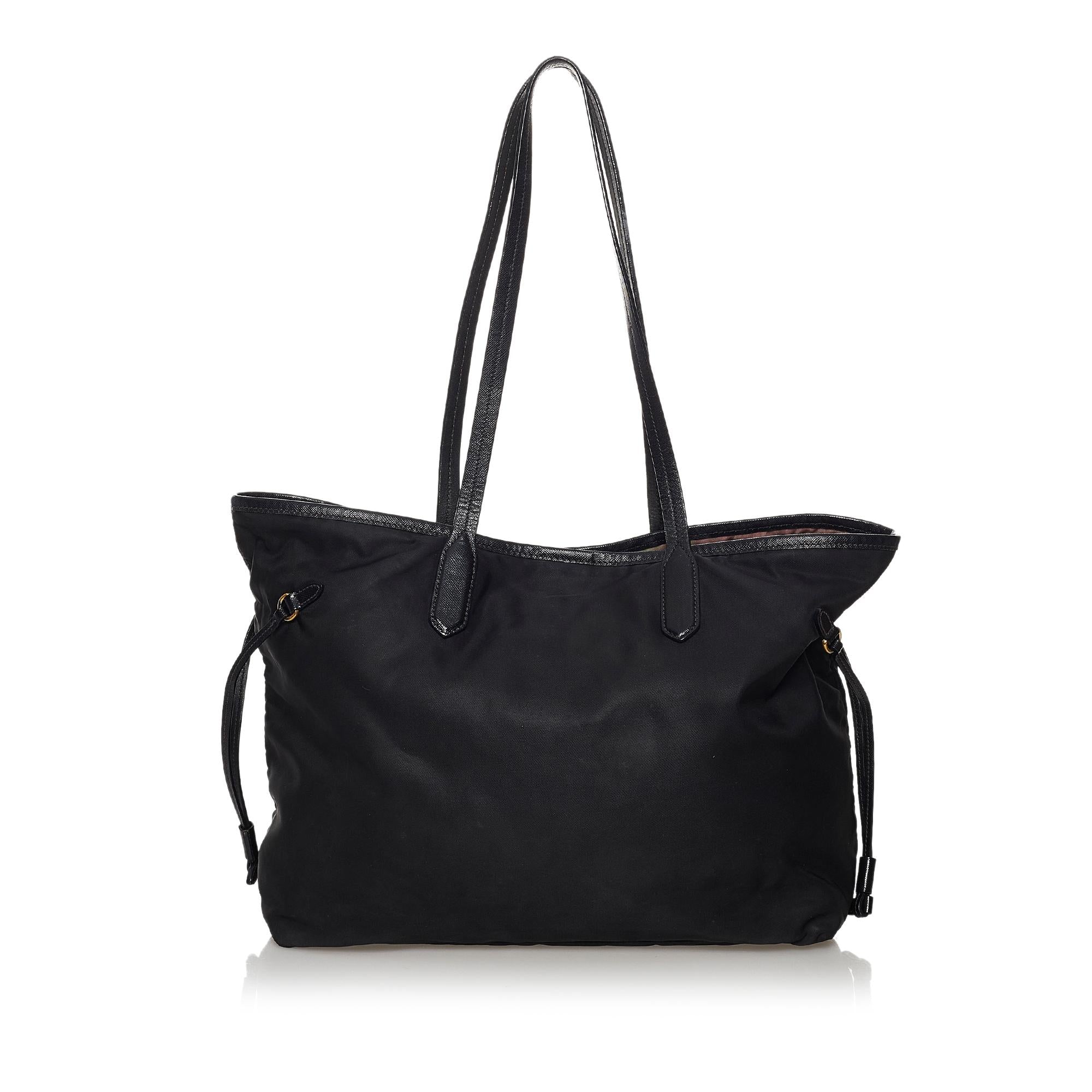 Prada Tessuto Tote Bag (SHG-30253)