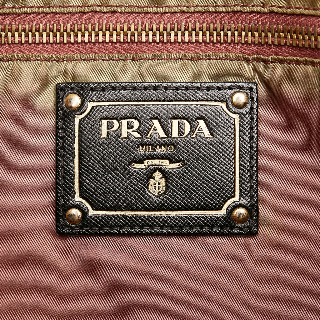 Prada Tessuto Tote Bag (SHG-30253)
