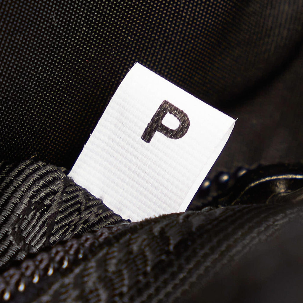 Prada Tessuto Tote Bag (SHG-30583)