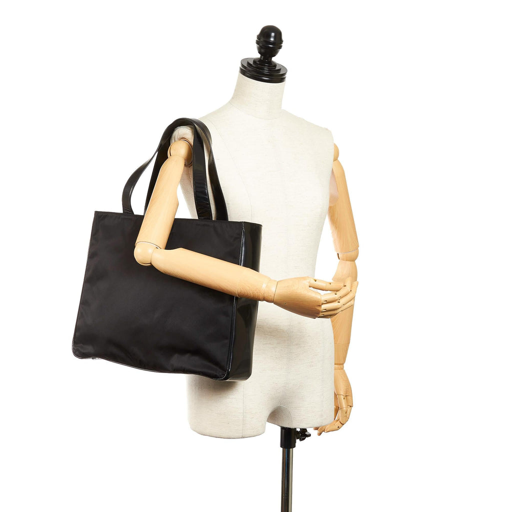 Prada Tessuto Tote Bag (SHG-30583)