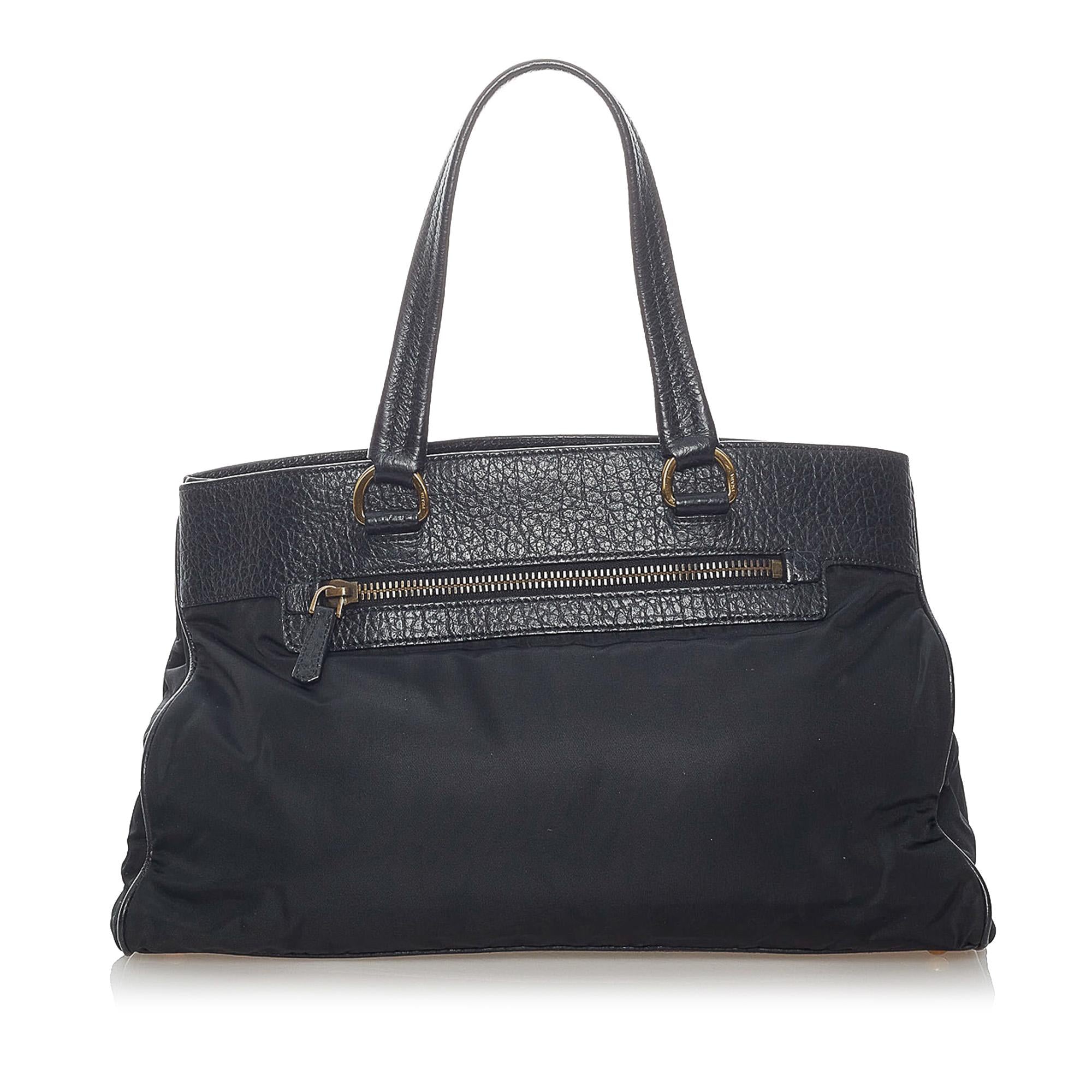 Prada Tessuto Tote Bag (SHG-30781)