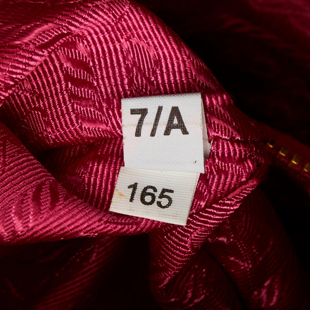 Prada Tessuto Tote Bag (SHG-30794)