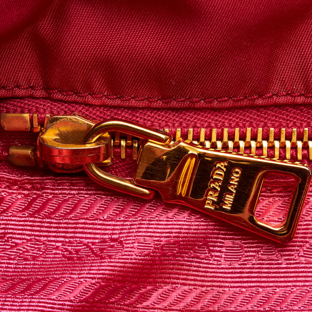 Prada Tessuto Tote Bag (SHG-30794)