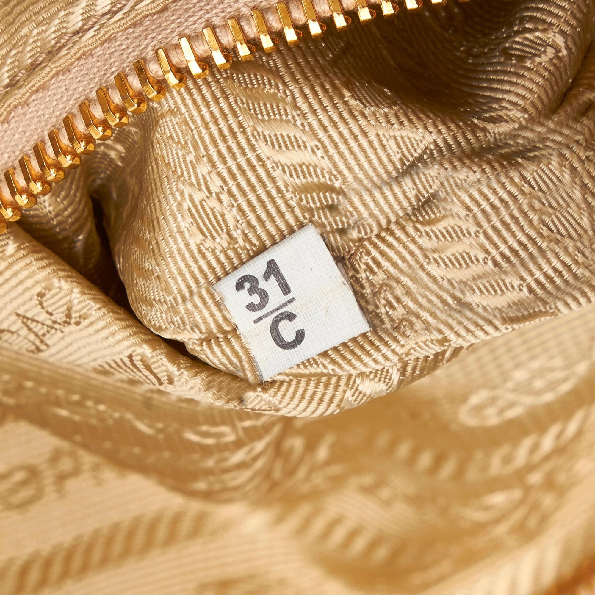 Prada Tessuto Tote Bag (SHG-30937)