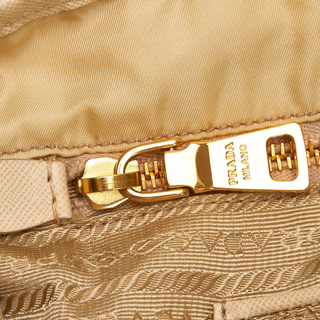 Prada Tessuto Tote Bag (SHG-30937)